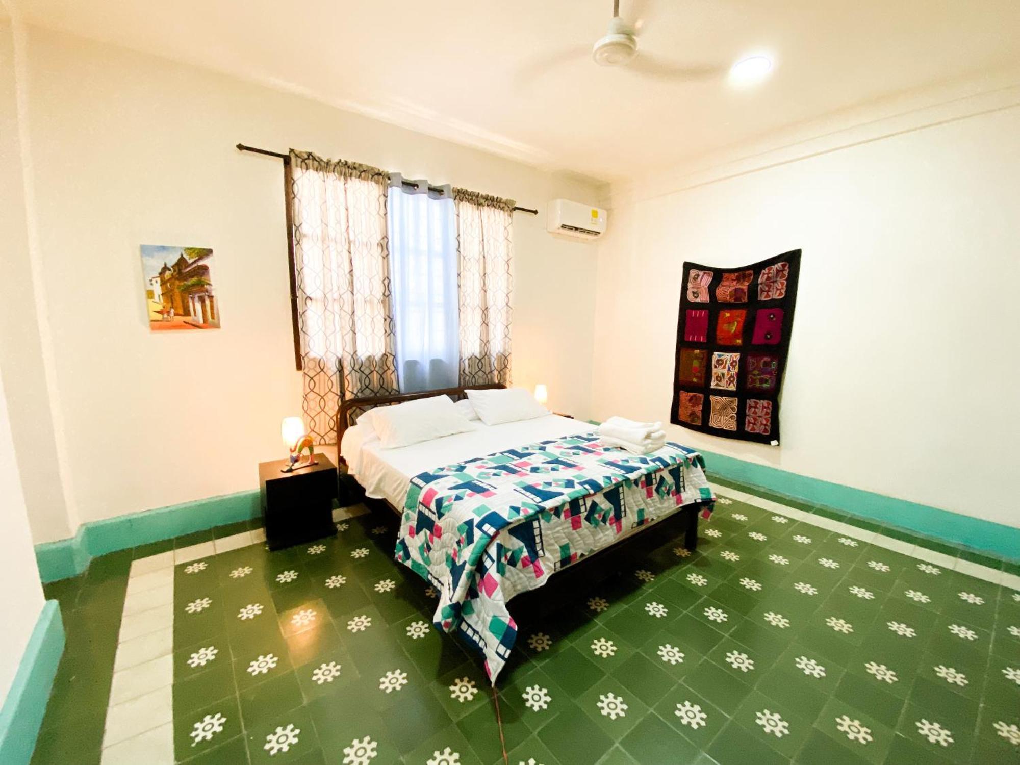 לינה וארוחת בוקר Cartagena Mansion Bahia Manga מראה חיצוני תמונה